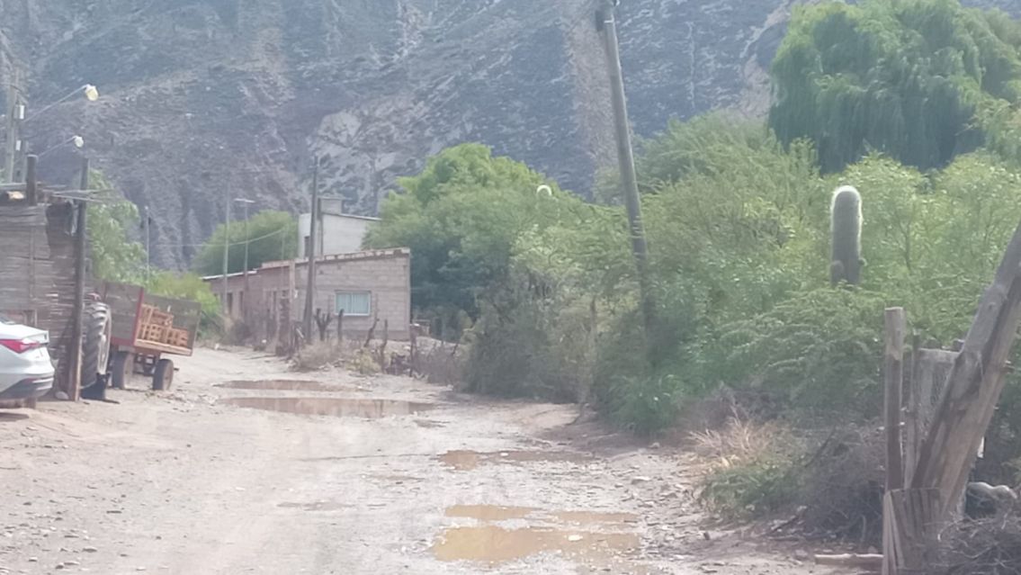 Vecinos de Tilcara reclaman soluciones urgentes para infraestructura y servicios