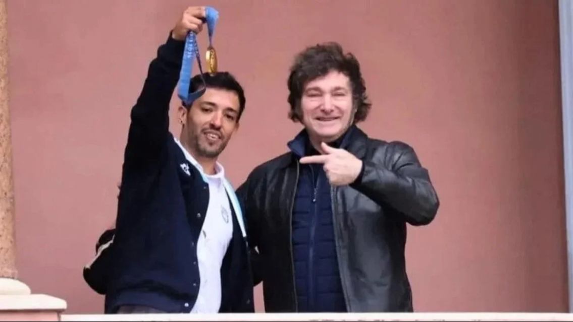 ¿Es "peroncho"? Lo que dijo el medallista olímpico "El Maligno" sobre Milei