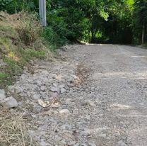 Abandono en Los Perales, las calles un desastre y nadie escucha a los vecinos
