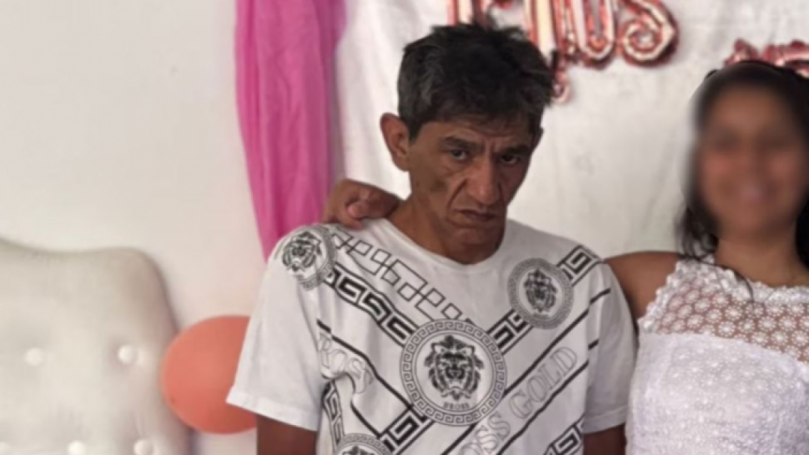 "Su cara lo decía todo", el hombre fue a la fiesta de 15 y apuñaló a su ex