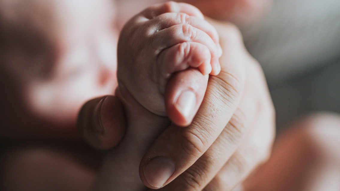 Es argentino, nunca se cuidó en sus relaciones y tiene 22 hijos