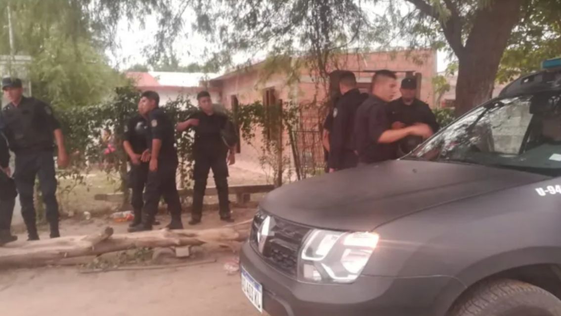 El hijo de su amiga se metió en su casa e intentó quitarle la vida: conmoción total