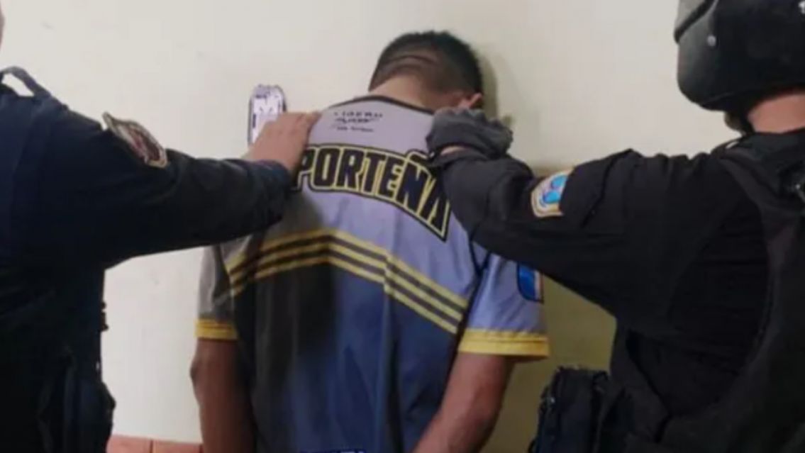 Atacó a una jubilada porque no quiso darle $2500 pesos y así lo agarraron