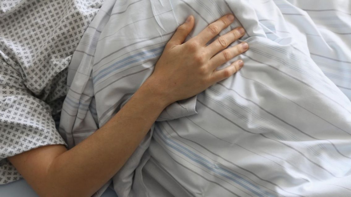 Tragedia en Jujuy: se la pasó tomando toda la noche, se acostó y murió