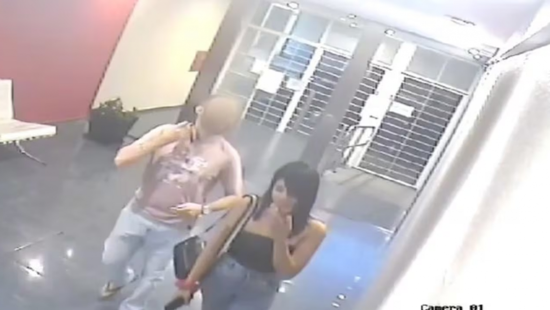 M�s picante que "el estafador de Tinder", c�mo opera esta viuda negra: