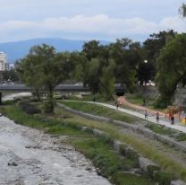San Salvador: denuncian contaminación en el parque y el río Xibi Xibi