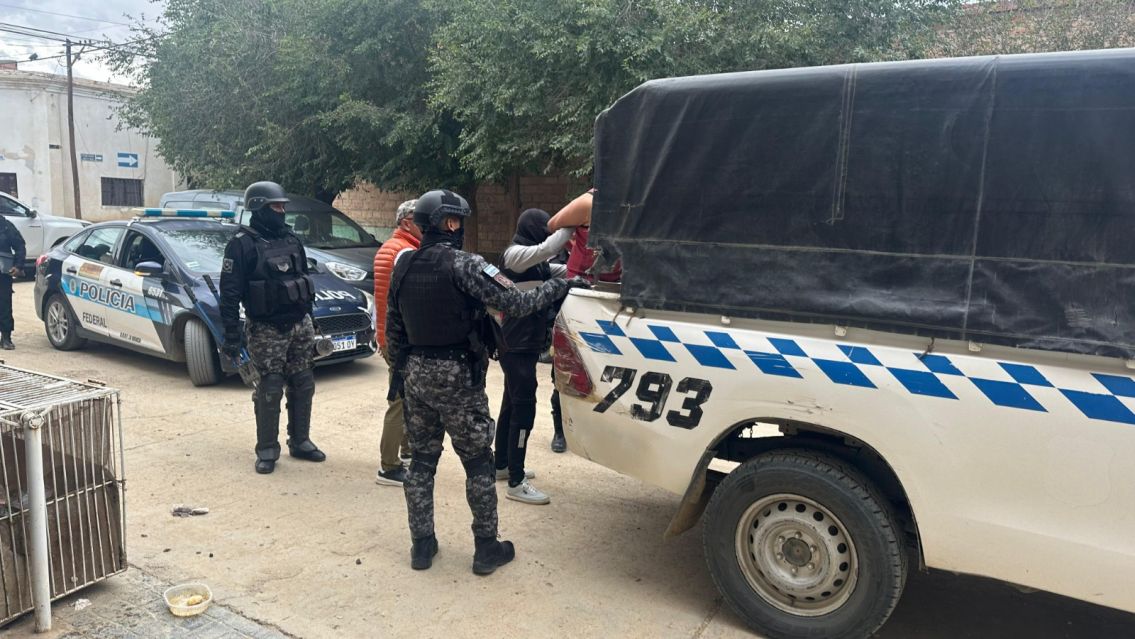 Miner�a ilegal en Jujuy: cay� un polic�a juje�o acusado de "topo"