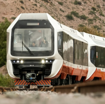 Se venía una tragedia: machado dejó un tractor sobre las vías del tren solar en Maimará