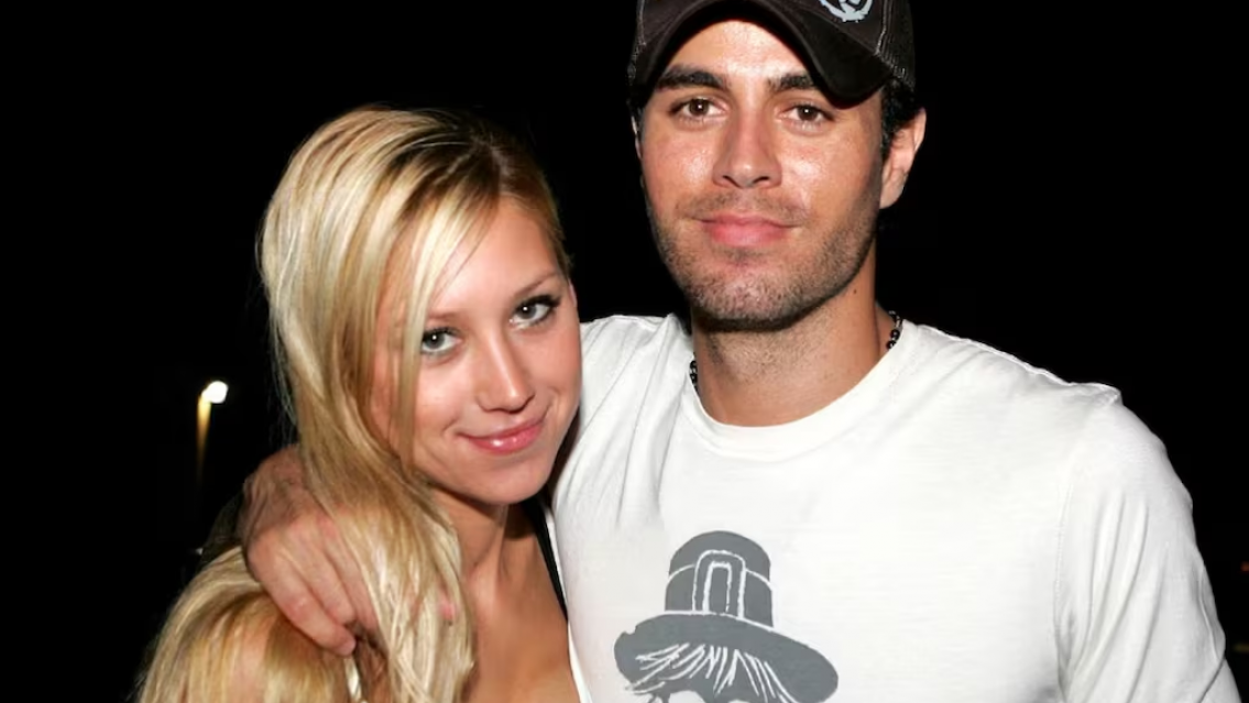 Silla de ruedas: as� est� hoy la esposa de Enrique Iglesias