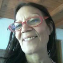 Una mujer fue trasladada al hospital y murió: la dolorosa despedida de su hijo