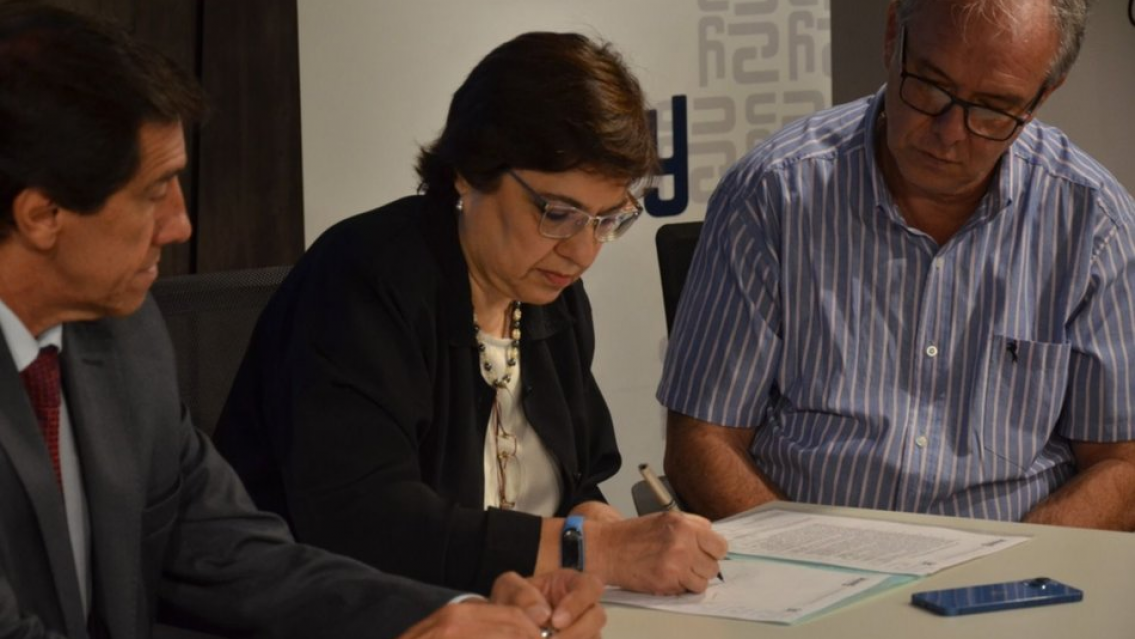 �Qu� es  "IDEJuy"? Informaci�n centraliza de la provincia