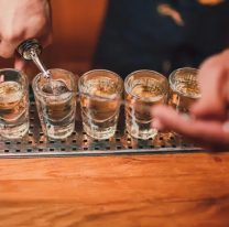 Cuál es la bebida alcohólica más dañina para el hígado: nada que ver con el vino y la cerveza