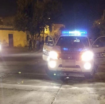 En plena capital juje&ntilde;a interceptaron su auto y le robaron a mano armada