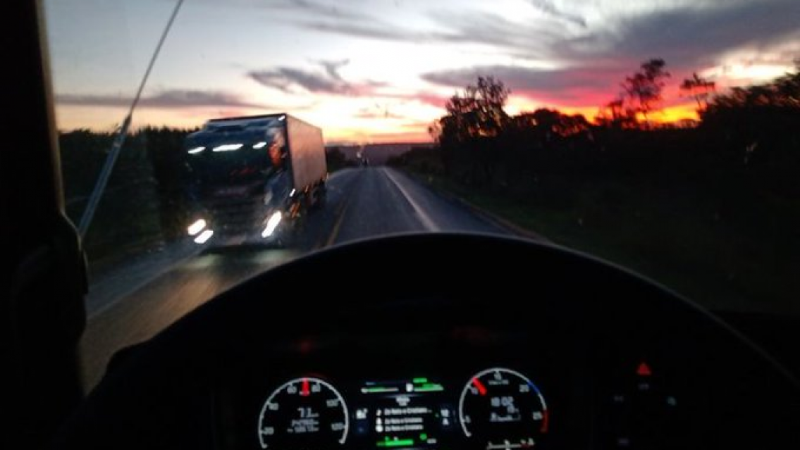 Guarda con "La sin OJOS", esto pas� en la ruta: