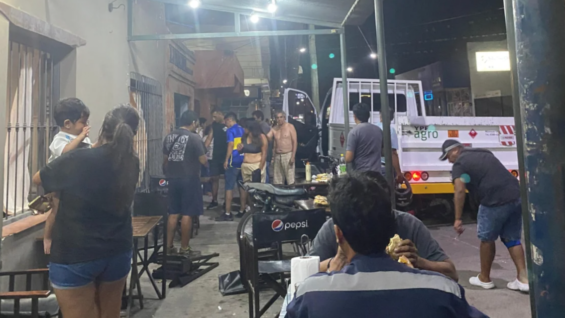 Terror en avenida Almirante Brown: se descompensó al volante y chocó varios vehículos