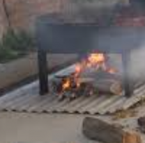 Nene se quemó entero en una colonia de vacaciones: cayó en una olla de arroz con leche