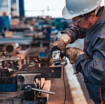 La industria y la construcción en crisis: fuertes caídas en 2024