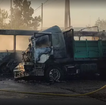 Colectivo de un merendero chocó con un camión y falleció un nenito de 12 años
