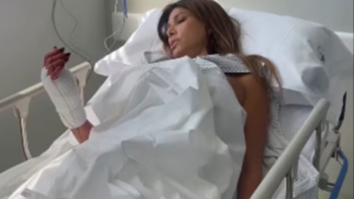 Preocupa la salud de Catherine Fulop, la foto desde el sanatorio: