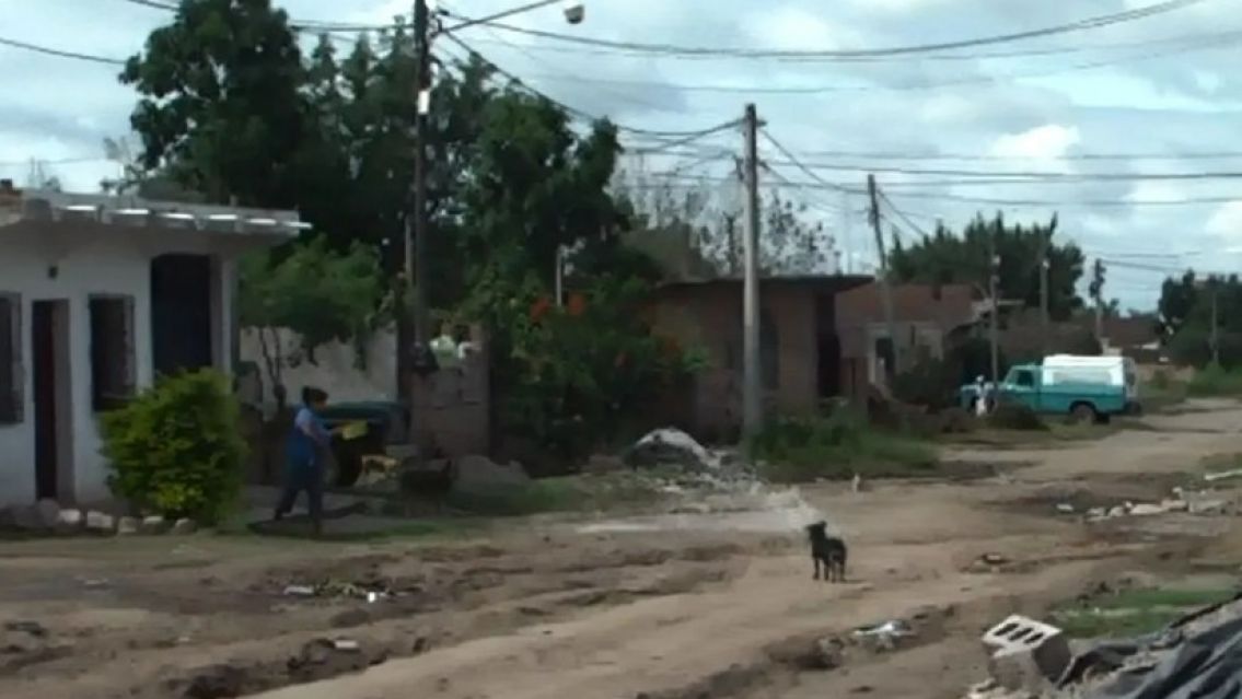 Cientos de juje�os estallaron de bronca contra el intendente de Perico: "No tenemos agua"