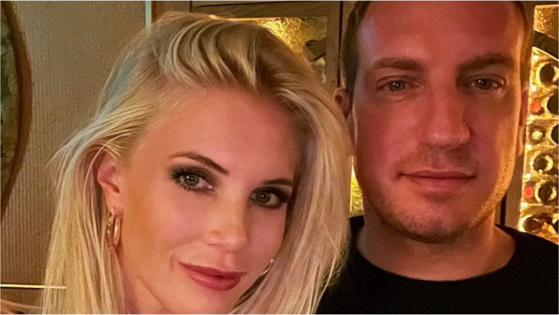 La ex de Maxi López apareció llorando y apuntan contra Wanda Nara