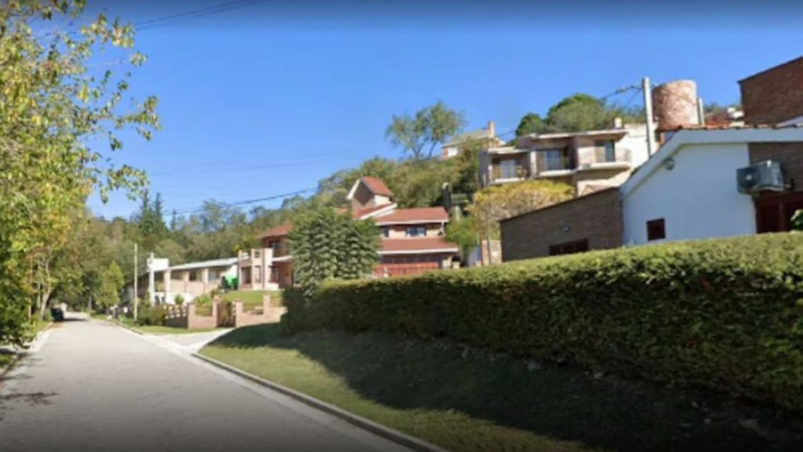 Muri� un hombre mientras colocaba una alfombra en una casa: ten�a 31 a�os