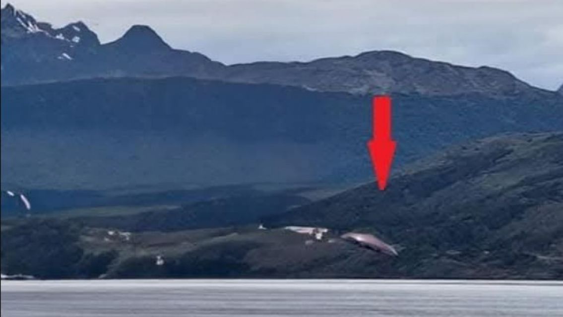 Turistas aseguraron haber fotografiado un Ovni sobre el Canal Beagle