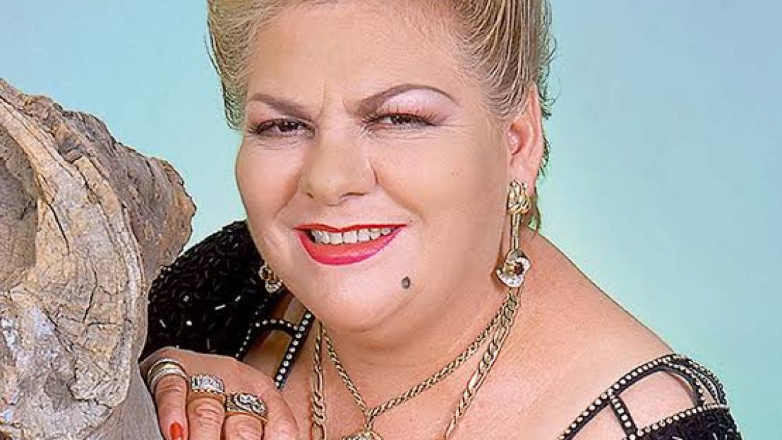 Creo la canción que todo el mundo dedica a sus ex: adiós Paquita la del Barrio