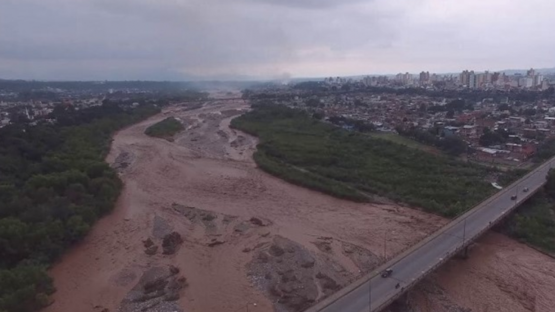 URGENTE: la crecida del río Grande arrastró a una nena de 9 años en Jujuy