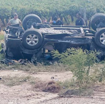 Volantazo, choque y vuelco: murieron el padre y dos de las hijas