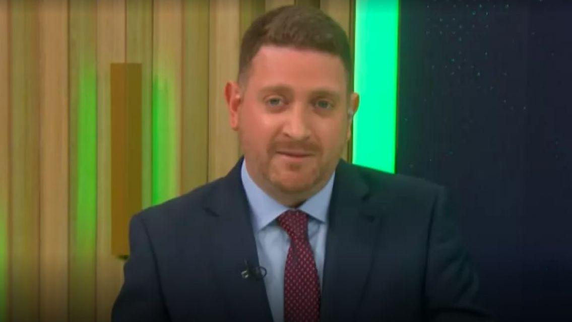 Viale enojadísimo: "Cometí un error de no mandar a la mi#rd@ a Santiago Caputo"