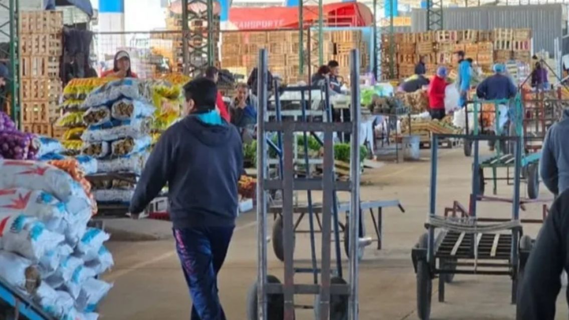 Tragedia en la feria de Perico: mujer muri� atropellada por un cami�n�