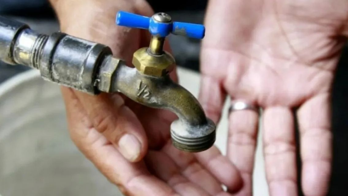 Varios barrios juje�os est�n sin agua: los motivos