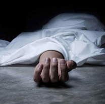 Juje&ntilde;a lleg&oacute; muerta al hospital en los brazos de un hombre: investigan la muerte