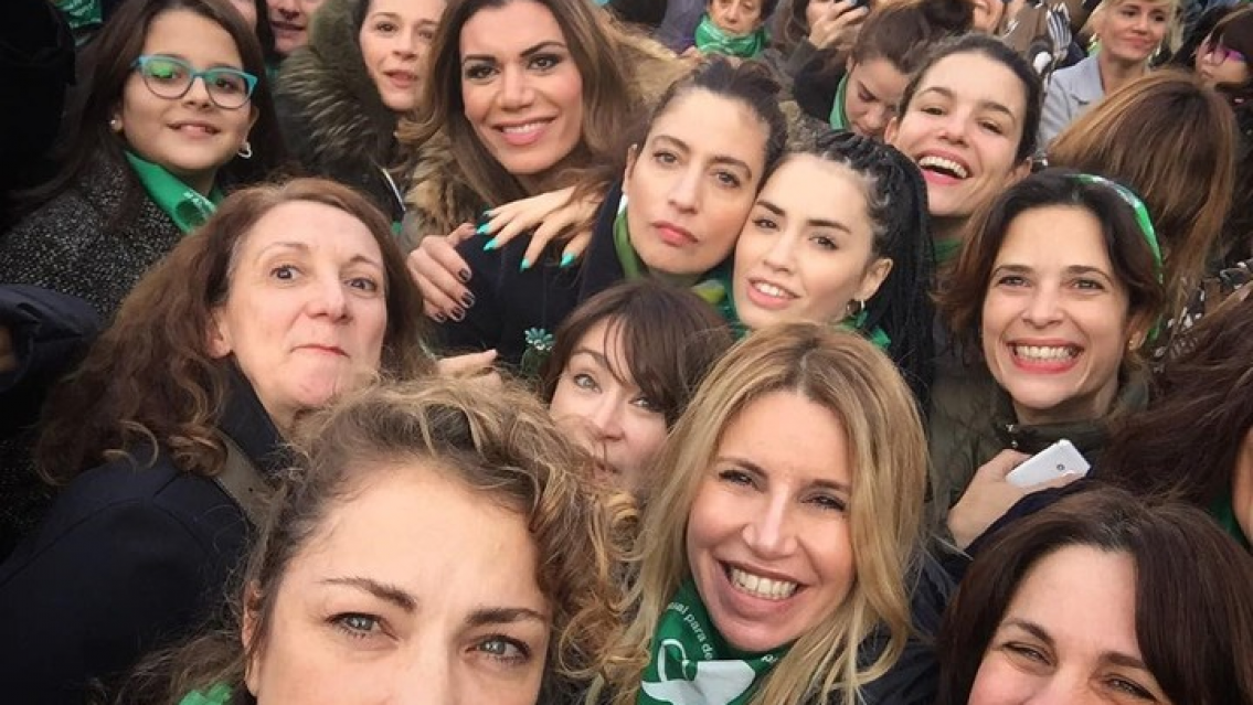 "Feminismo de cartón", a quién le soltaron la mano las "Actrices Argentinas"