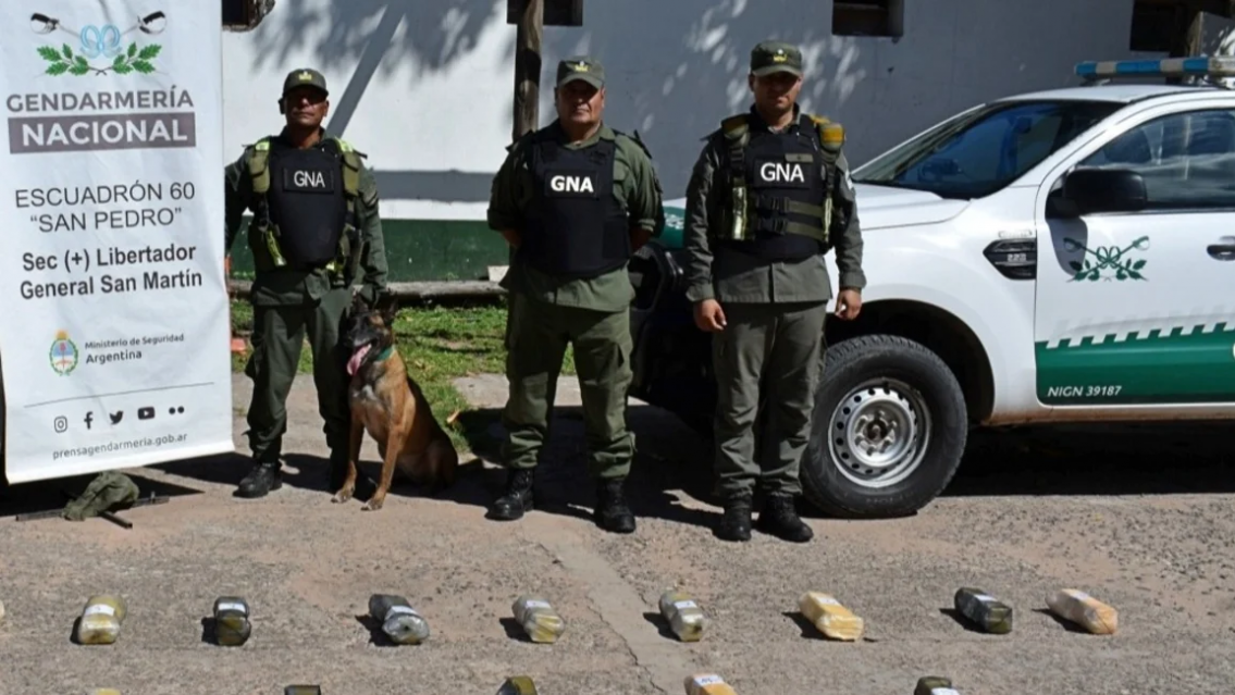 16 kilos de cocaína en Libertador Gral. San Martín, detuvieron a un hombre