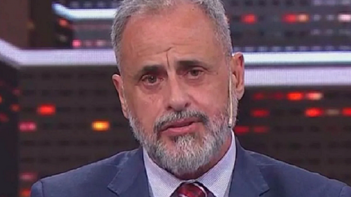 En medio de la delicada situación con su hija, Jorge Rial se va del país