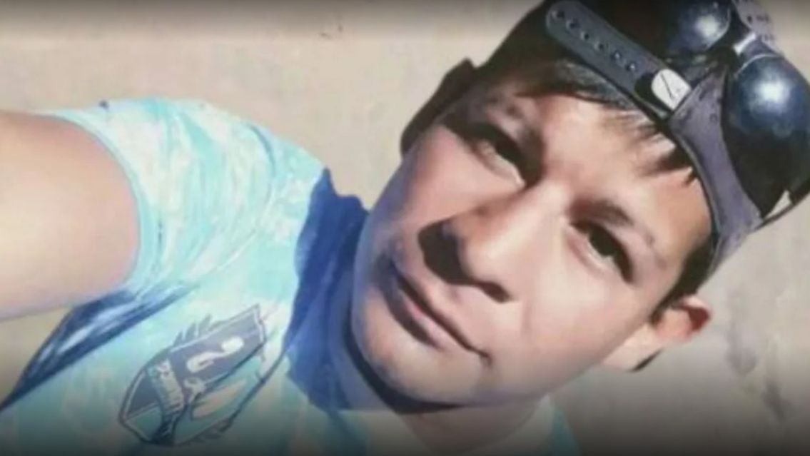 El desesperado pedido de una familiar del joven encontrado sin vida en el río