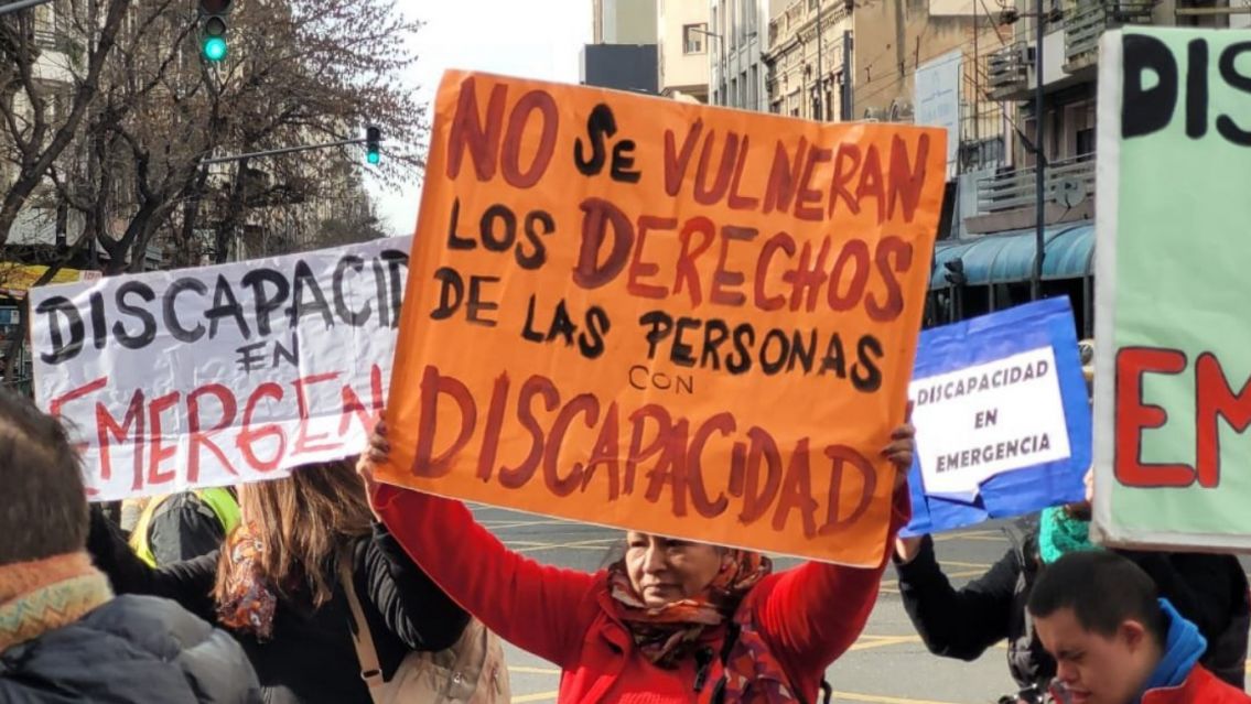 El Gobierno usar� las palabras ''idiota'', ''imb�cil'', y ''d�bil mental'' para los discapacitados