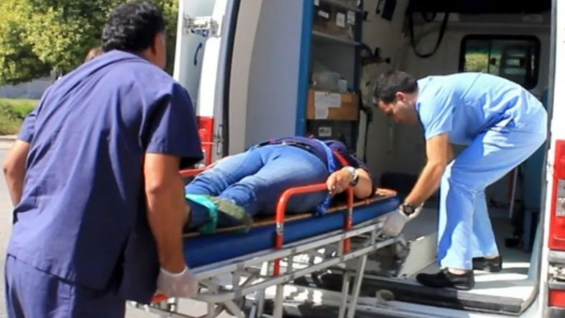 En lo que va del "jueves de comadres" al menos dos juje�as fueron internadas de urgencia