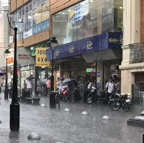 Carnaval pasado por agua: hay alerta amarilla por fuertes tormentas en Jujuy