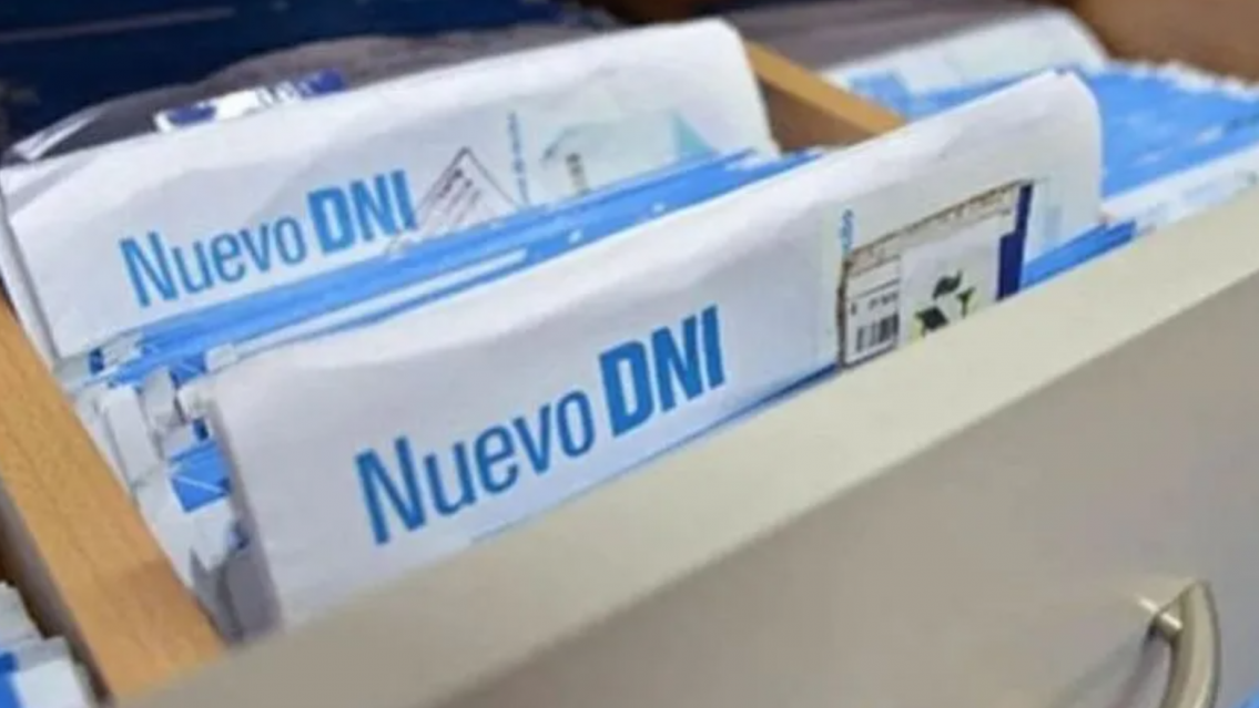 Aumentan los precios del DNI y el pasaporte: cu�nto cuesta cada tr�mite