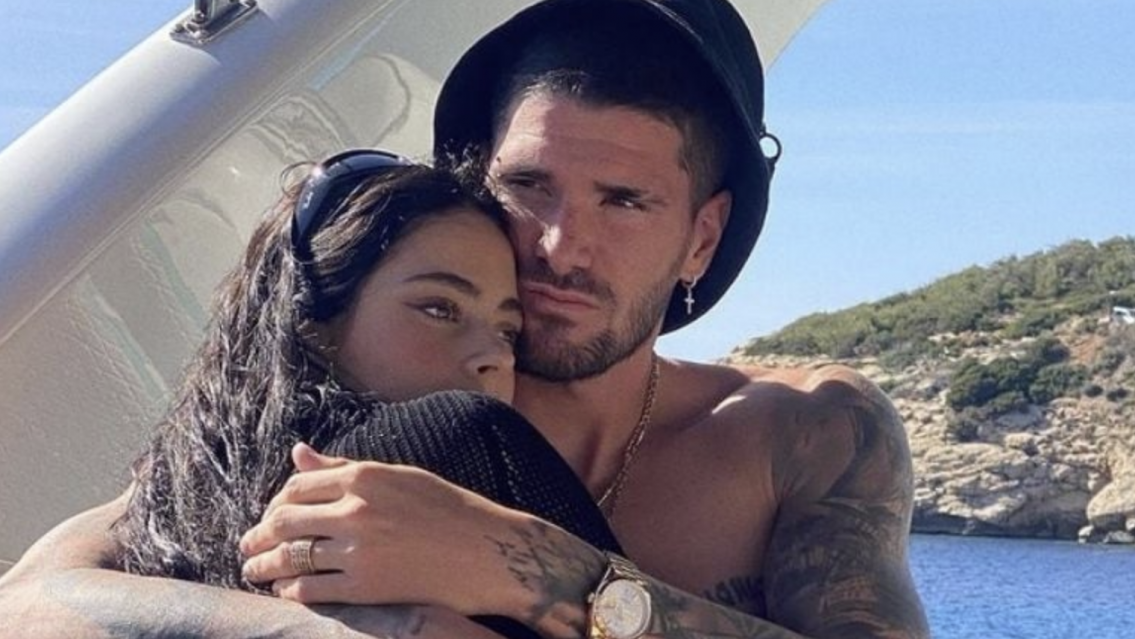 Era cierto que Tini ya no está de novia, pero nadie esperaba que vuelva con De Paul