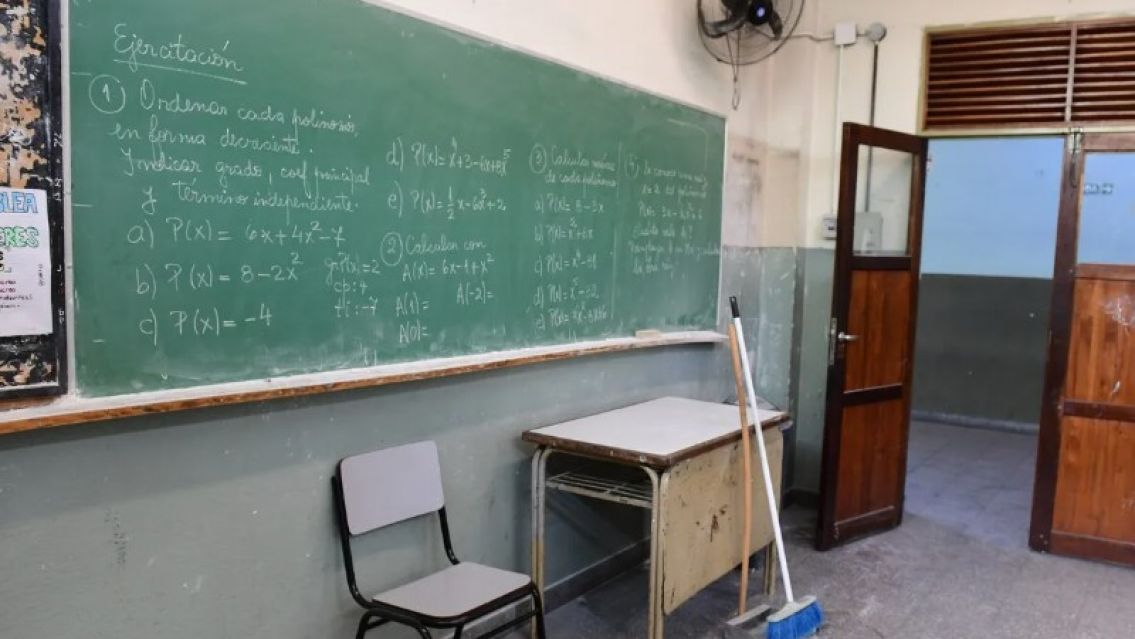 Denuncian cobro ilegal de cooperadora en escuelas de Jujuy