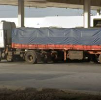 Camionero se tir&oacute; a dormir al costado de ruta y le 'descargaron' el cami&oacute;n