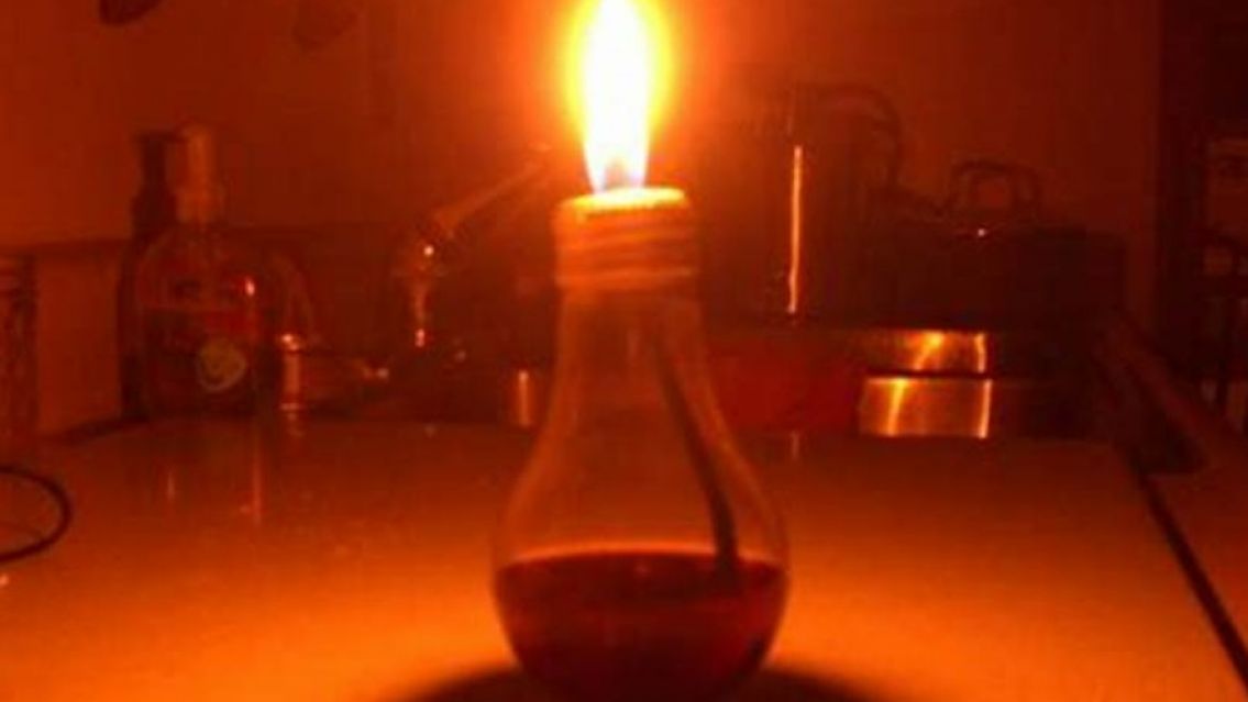 Quiso encender un aromatizante con alcohol et�lico y se quem� el 70% de su cuerpo