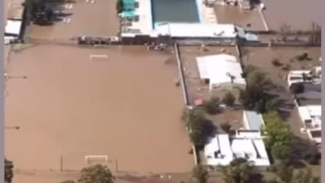 El "Gigante" de Bah�a Blanca que qued� bajo el agua tras el temporal