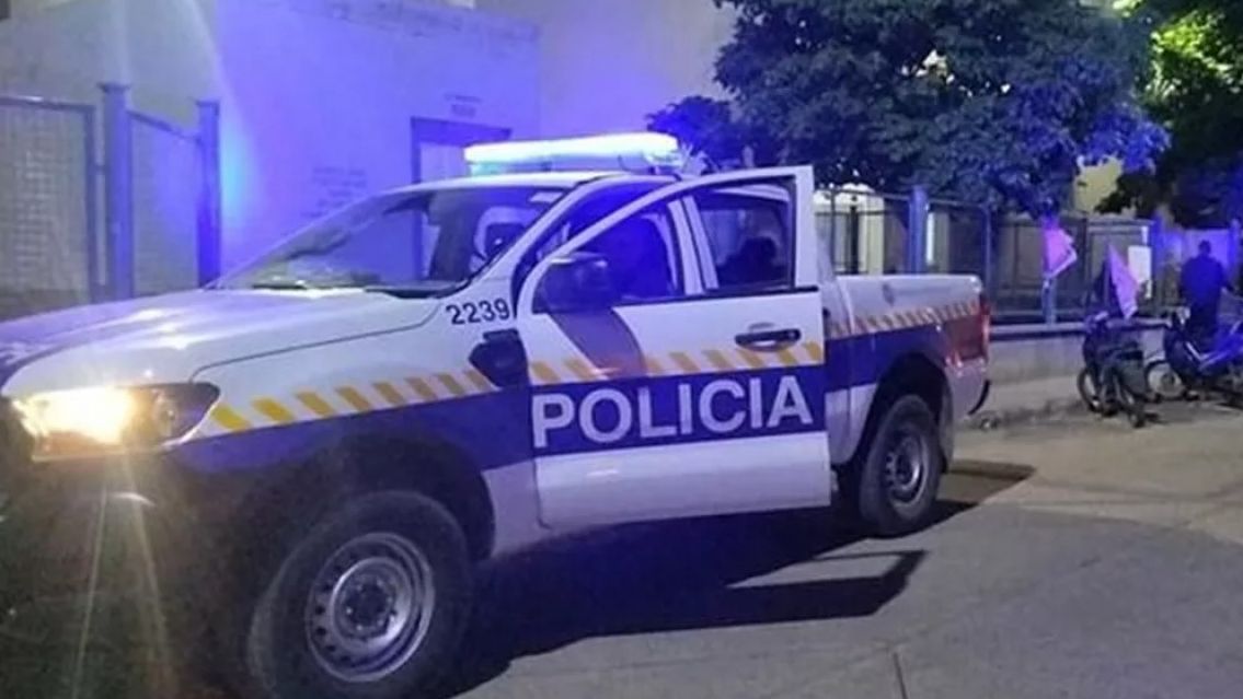 Gritos y corridas en la escuela: alumnito llevó un arma y sembró el terror