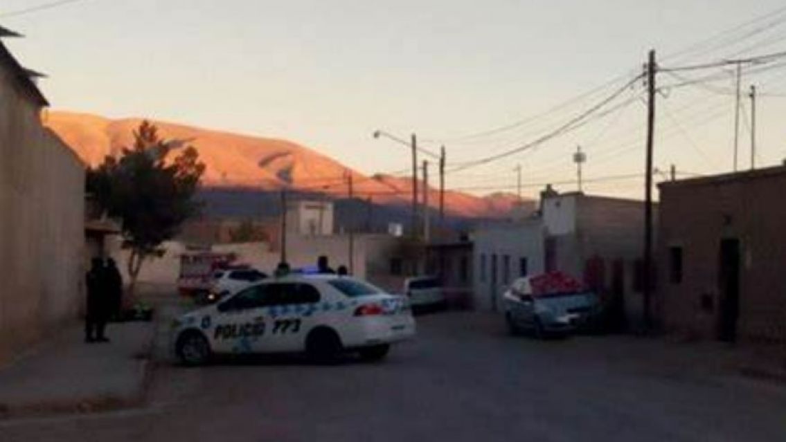 Gritos y desesperación en Humahuaca: Jujeña saludó a un amigo y su pareja la molió a golpes