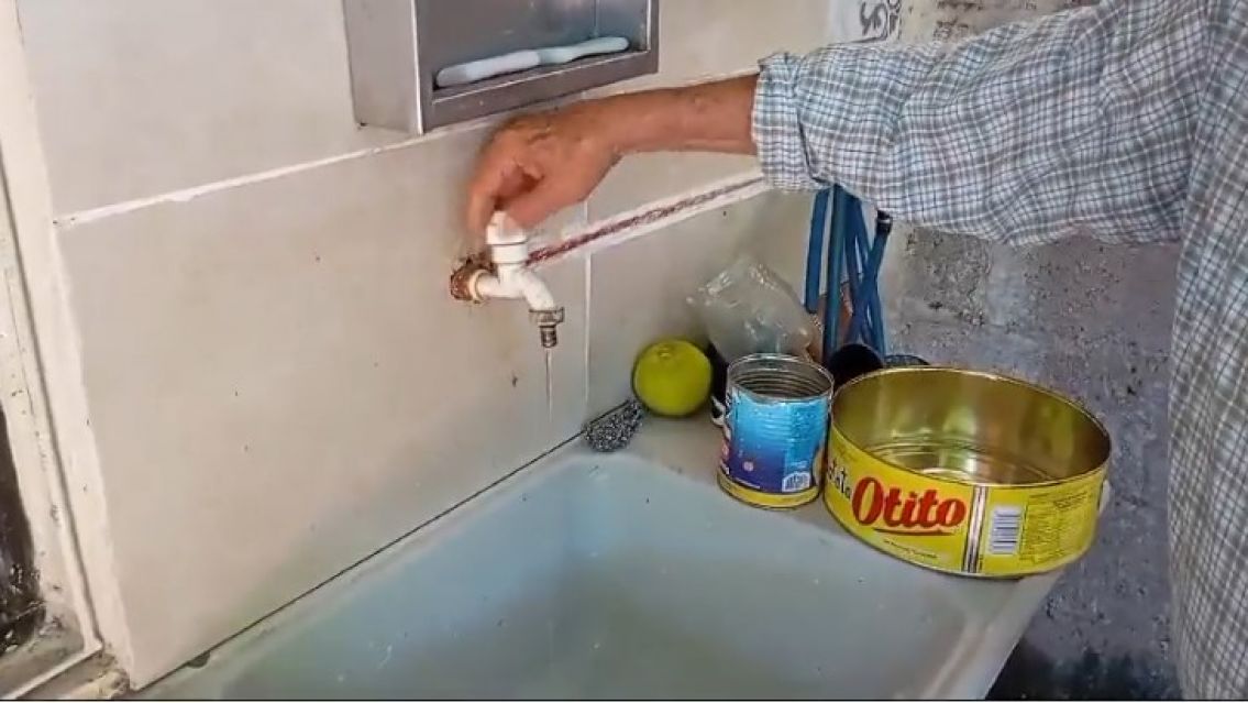 Caimancito: Vecinos llevan dos meses sin agua y exigen respuestas